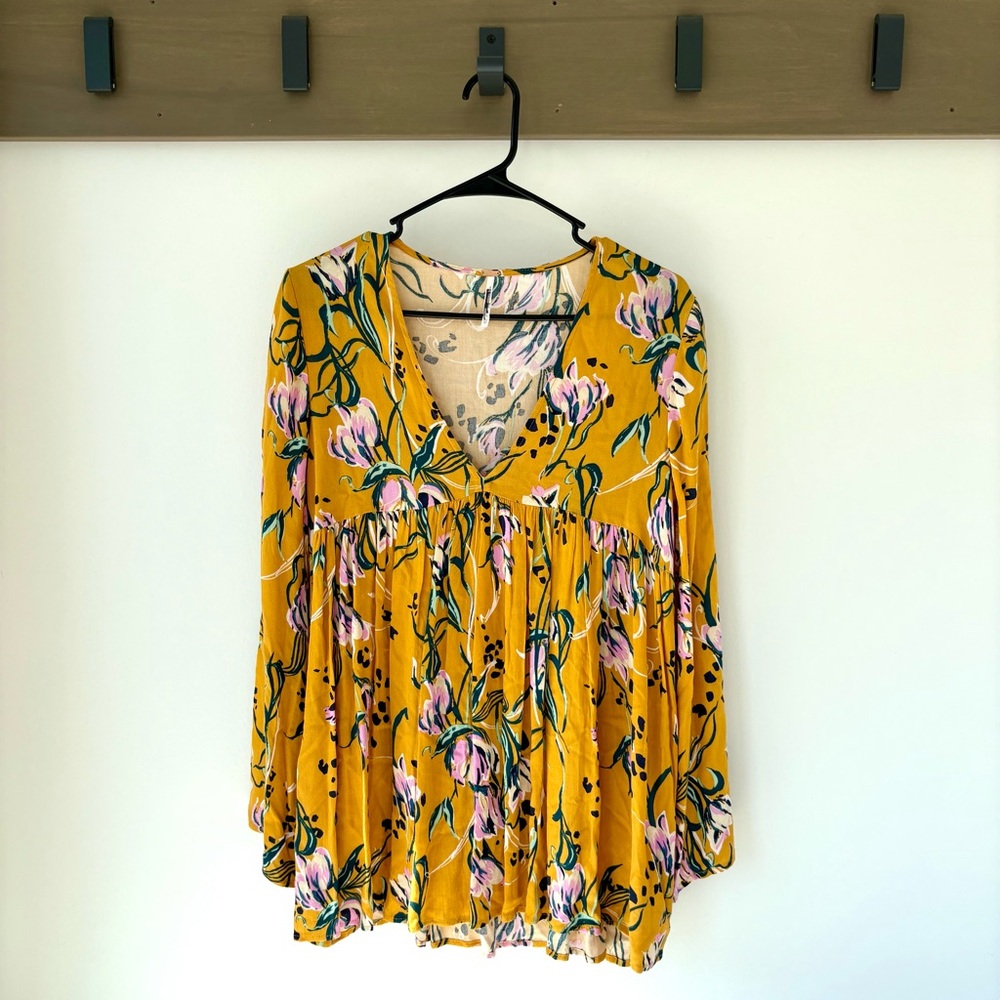 Free People Bella Golden Yellow Floral Tunic Top XS Boho Flowy Blouse